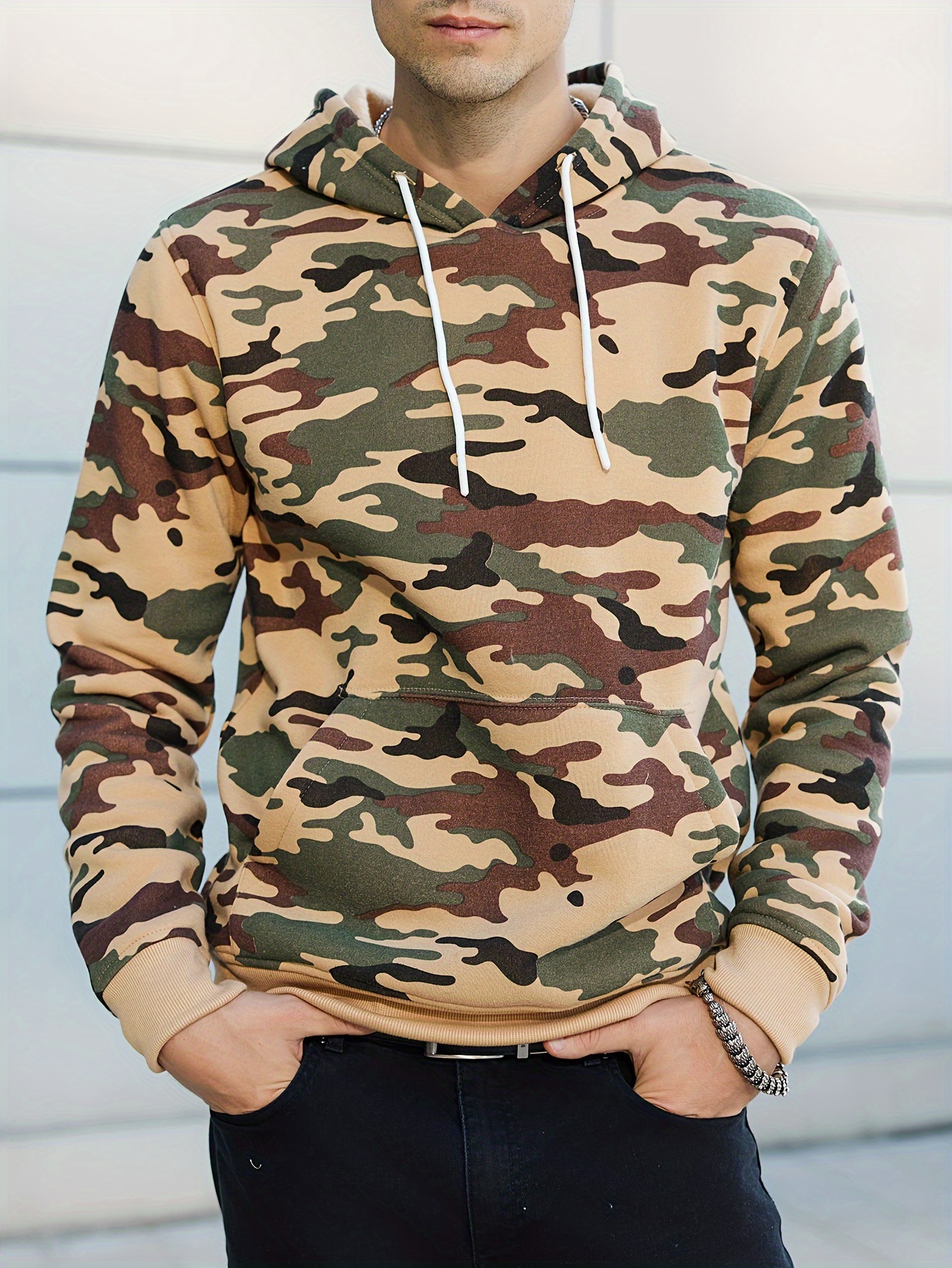 mens camo loose pullover hooded fleece sweatshirt for autumn and winter details 2